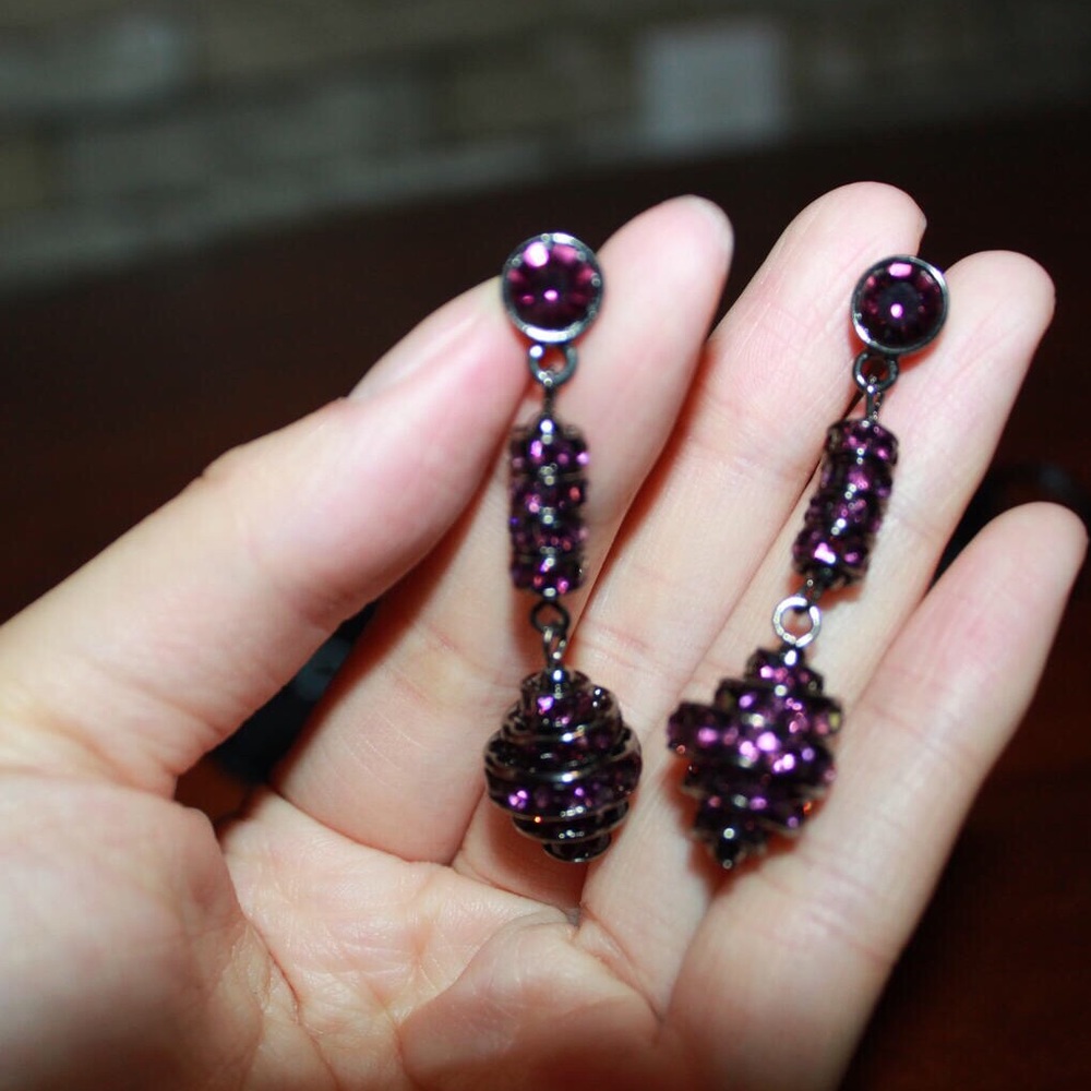 Jewelmint Earrings - Picture 2 of 4
